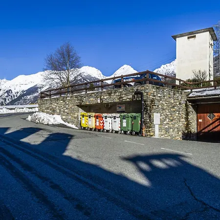 Maison De L'oncle